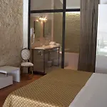 Hotel 5 Lasserre Moulon-sur-Dordogne